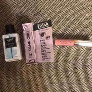 Makeup samples bundle